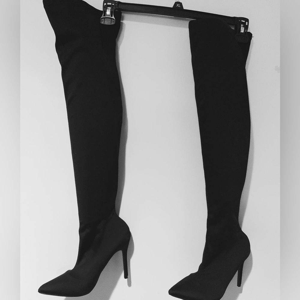 CAPE ROBBIN LEXI BOOT SIZE 7